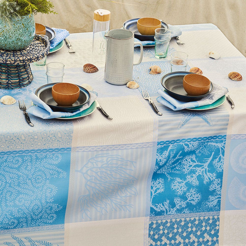Mille Oceans Ecume Jacquard Coated Cotton Tablecloth - touchGOODS