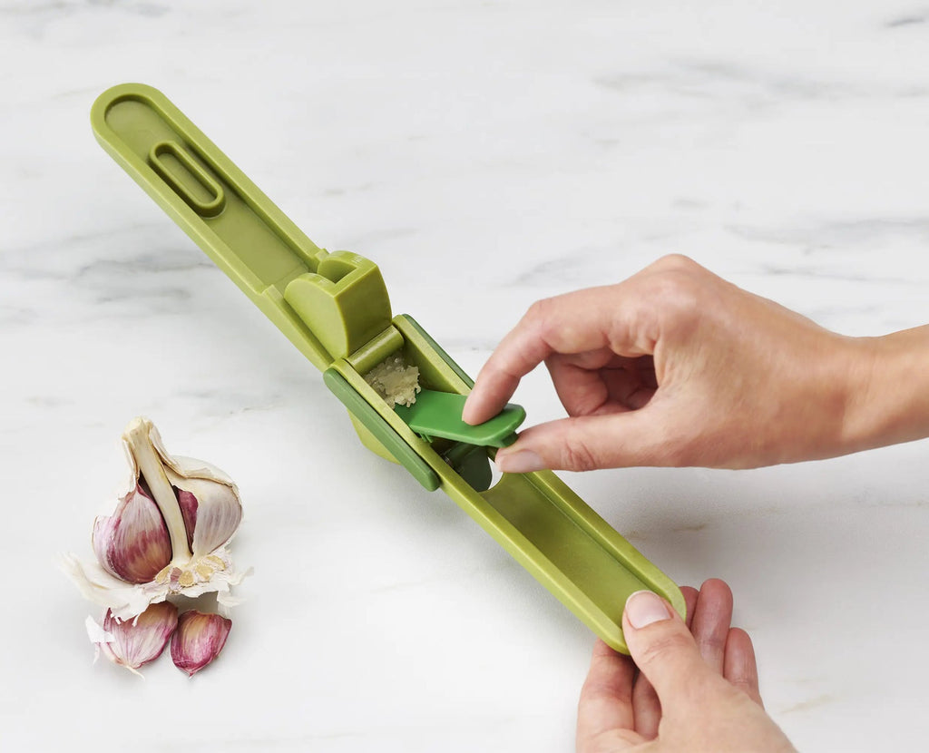 CleanForce™ Green Garlic Press - touchGOODS
