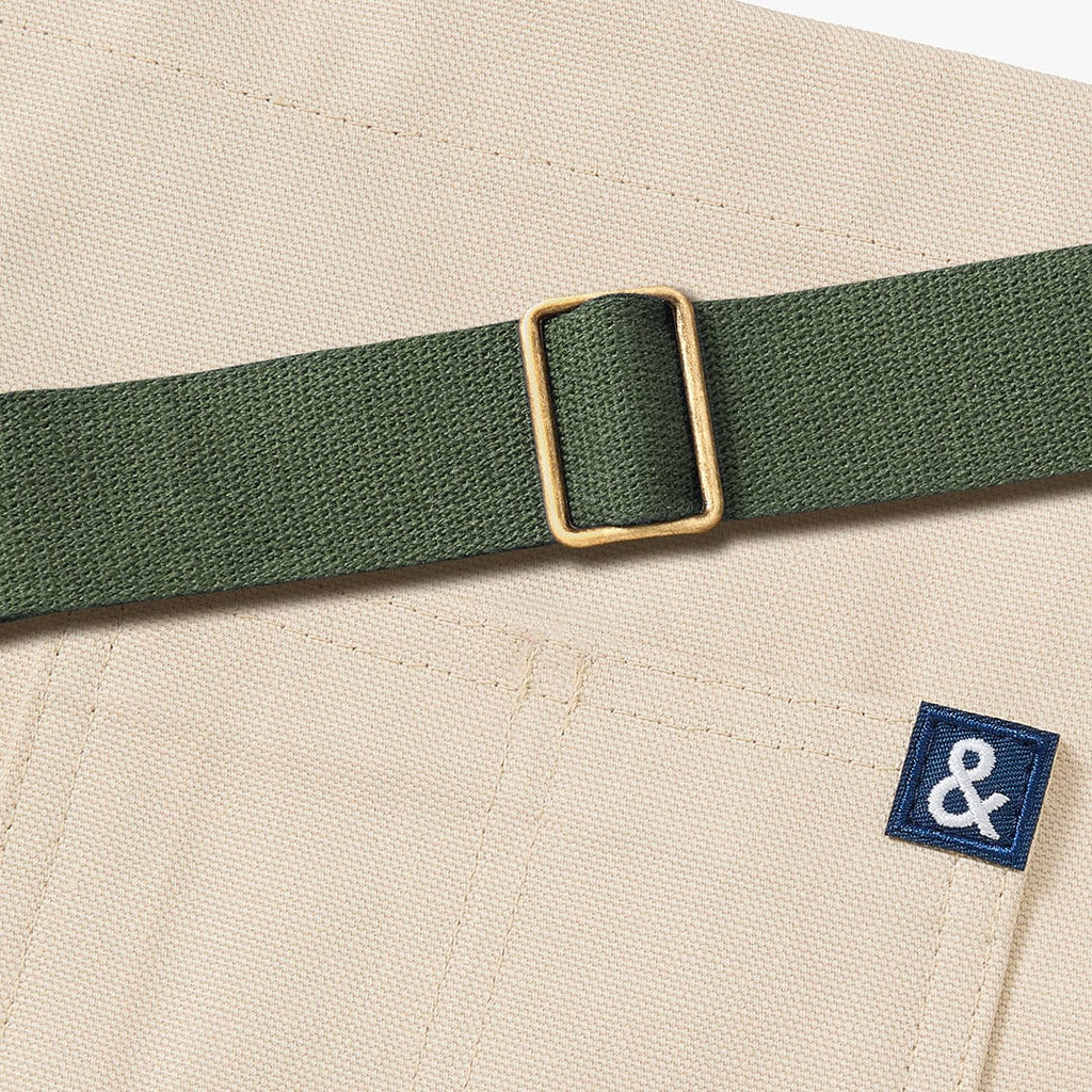 The Essential Apron -Sage White - touchGOODS