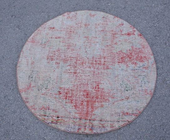 Vintage Round Turkish Rug | touchGOODS