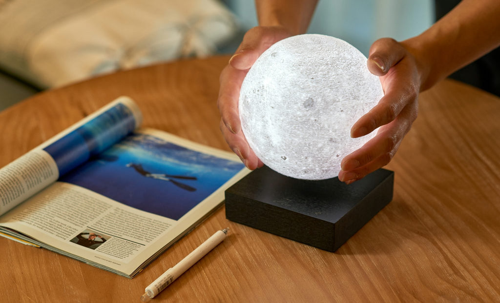 Smart Moon Lamp - touchGOODS
