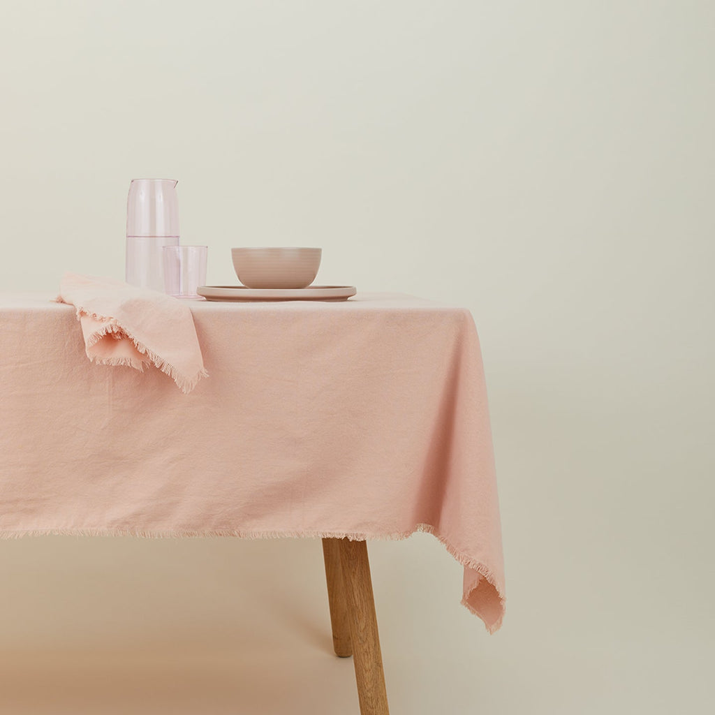 ESSENTIAL COTTON TABLECLOTHS - touchGOODS